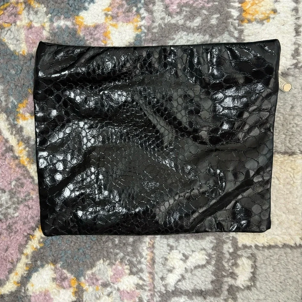 LeSportSac Deluxe Expandable Black Shoulder Bag Glossy Snake Print & Zip Pouch